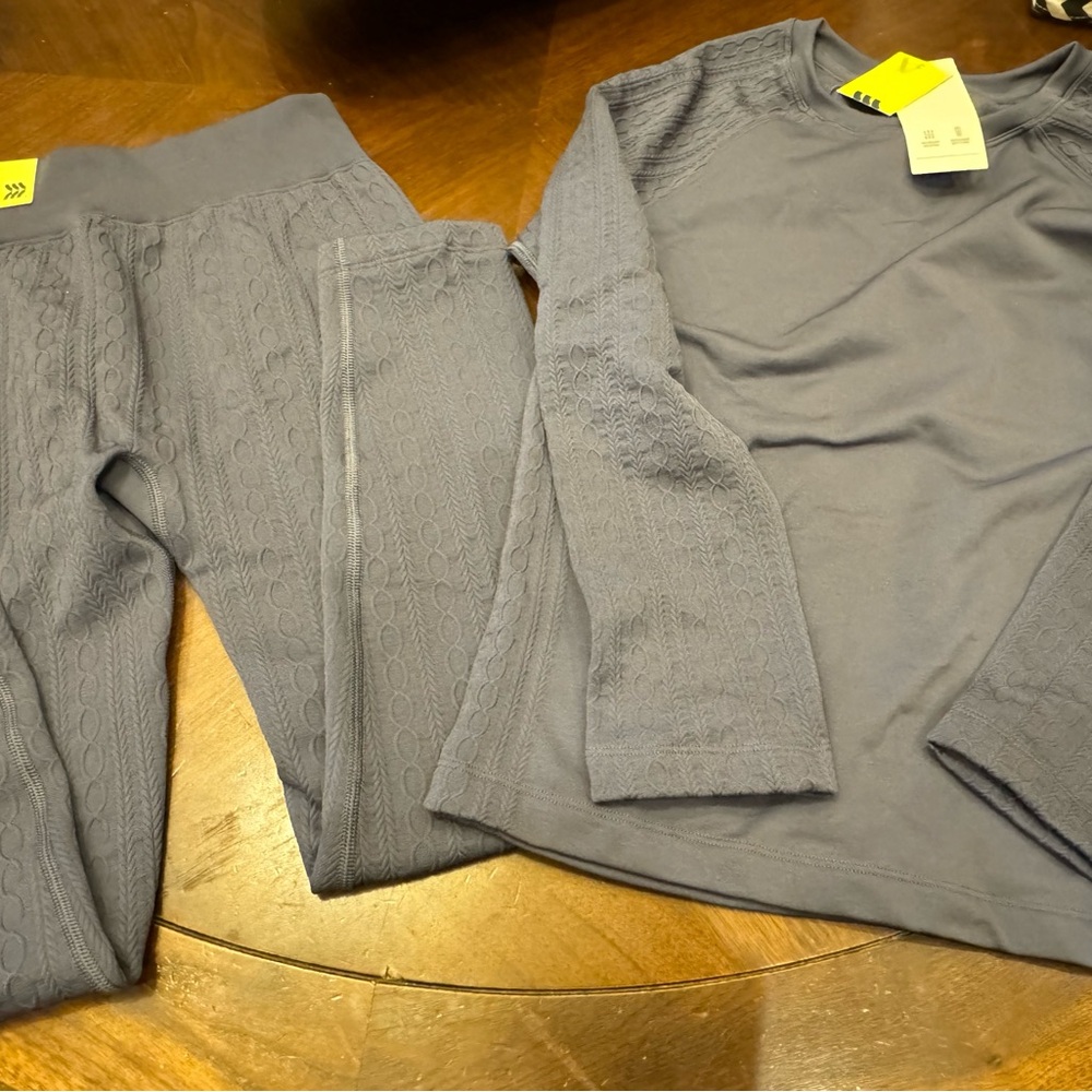 All in Motion Kids Matching Set in Gray Size 10/12